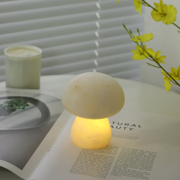 Alabaster Mushroom Table Lamp - Vakkerlight