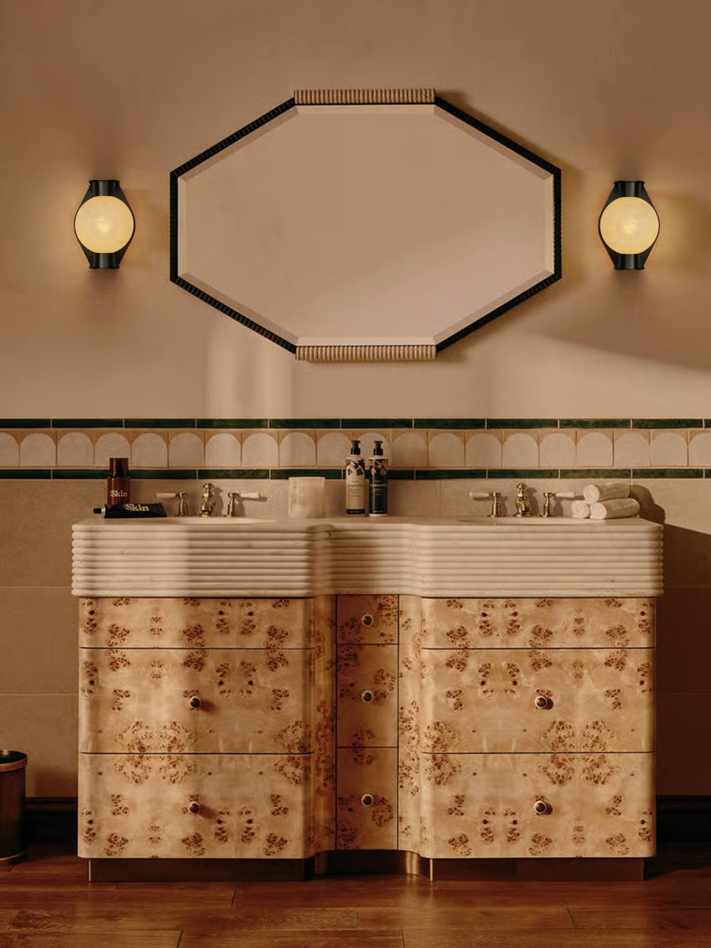 Alabaster Orb Sconce - Vakkerlight