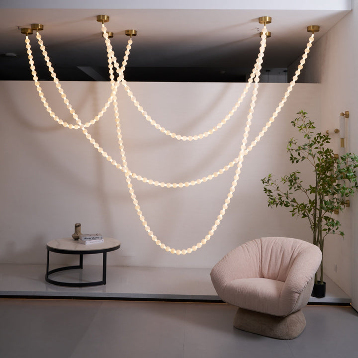 Alabaster Pearl Necklace Chandelier - Vakkerlight