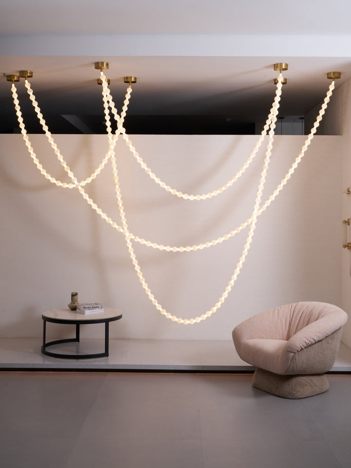 Alabaster Pearl Necklace Chandelier - Vakkerlight