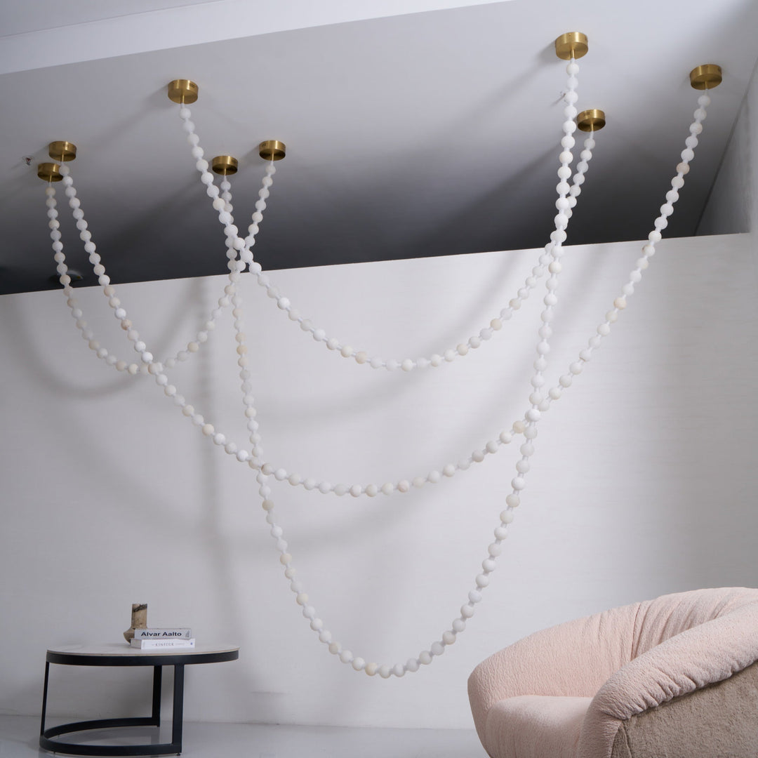 Alabaster Pearl Necklace Chandelier - Vakkerlight