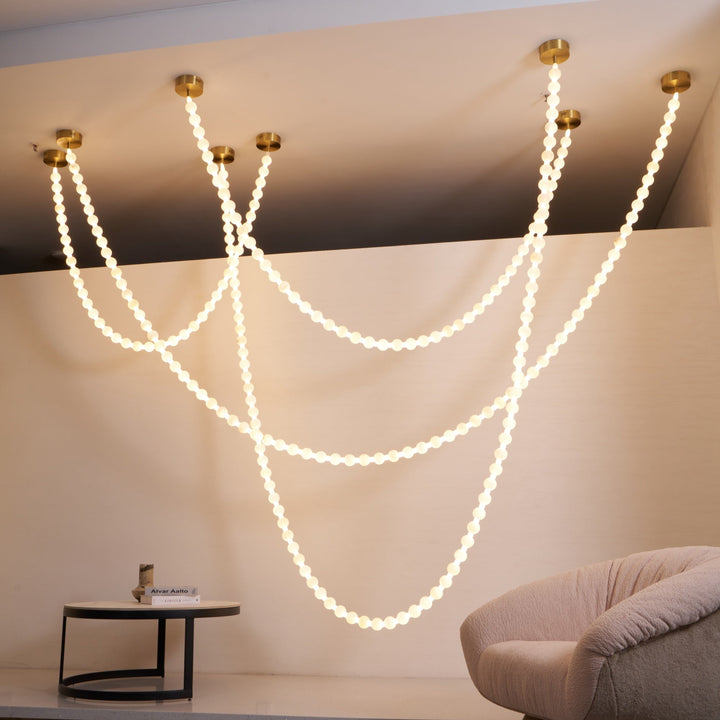 Alabaster Pearl Necklace Chandelier - Vakkerlight