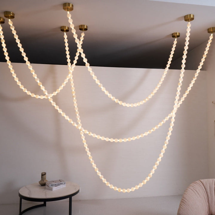 Alabaster Pearl Necklace Chandelier - Vakkerlight