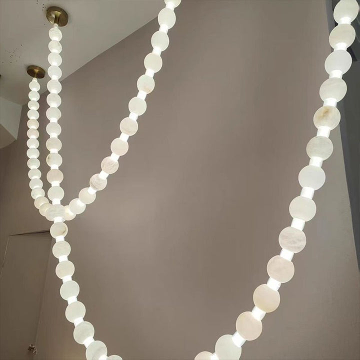 Alabaster Pearl Necklace Chandelier - Vakkerlight