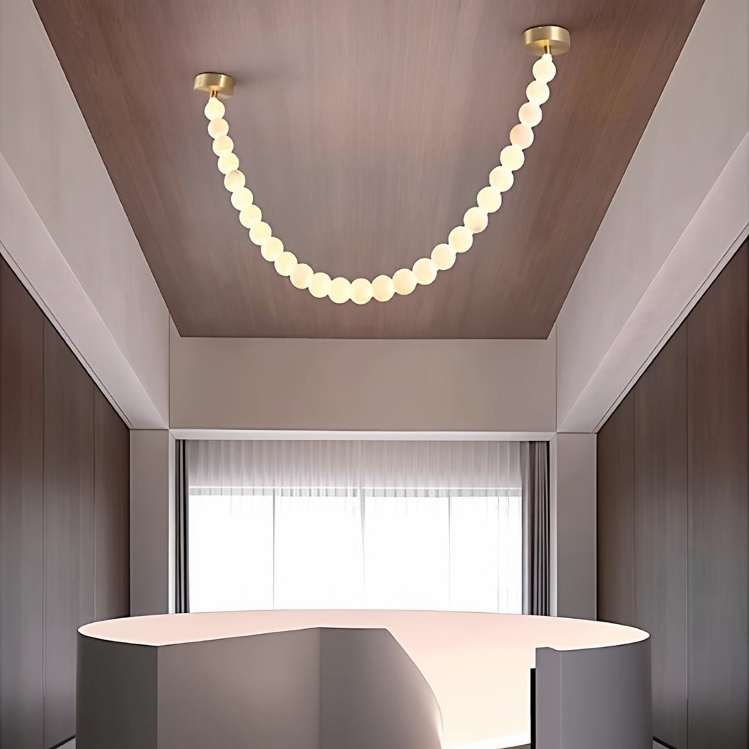 Alabaster Pearl Necklace Chandelier - Vakkerlight
