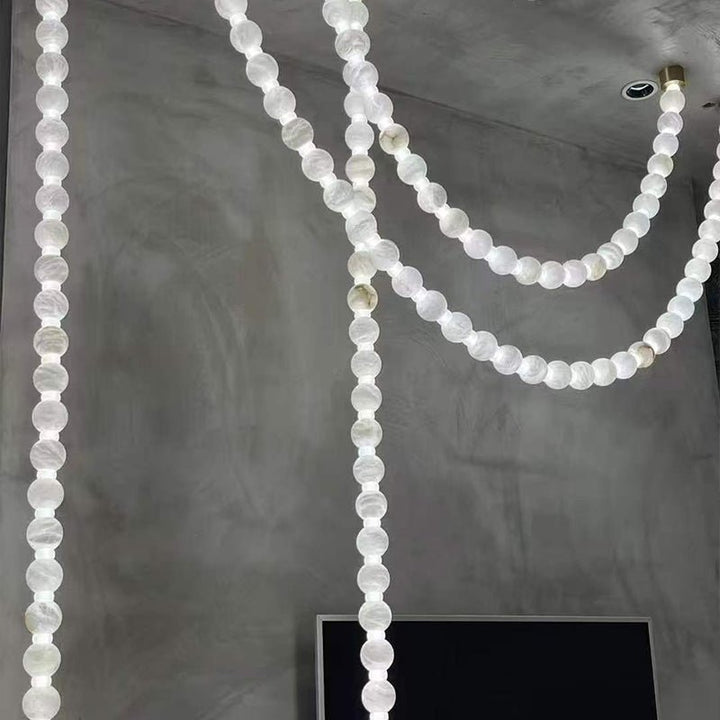 Alabaster Pearl Necklace Chandelier - Vakkerlight