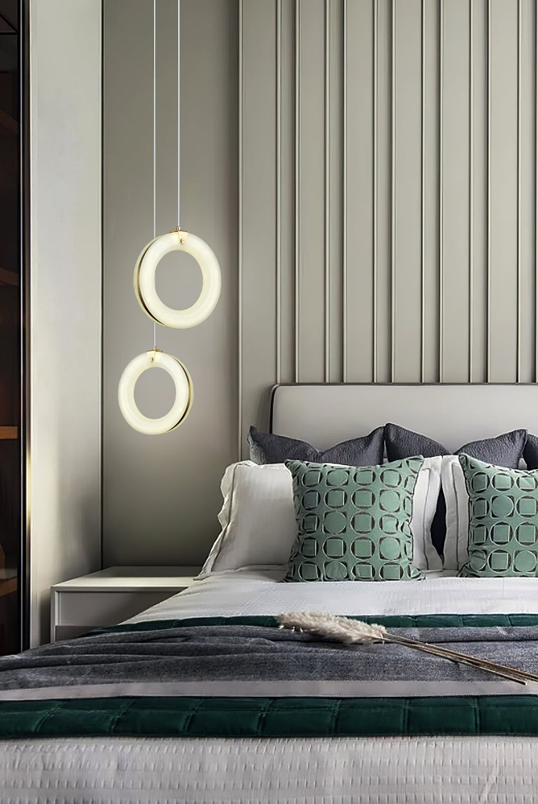 Alabaster Ring Pendant Light - Vakkerlight