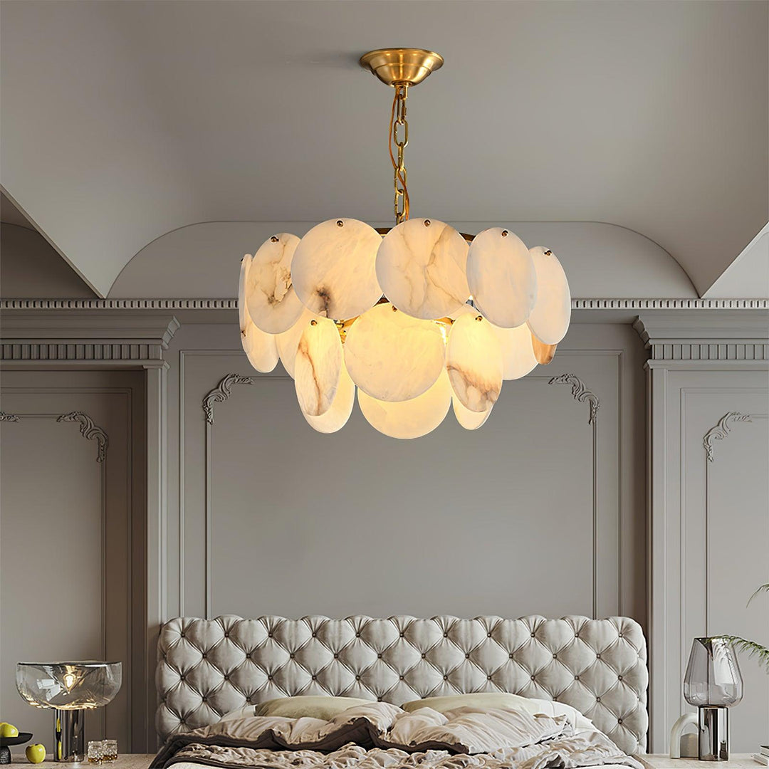 Alabaster Shell Brass Chandelier - Vakkerlight