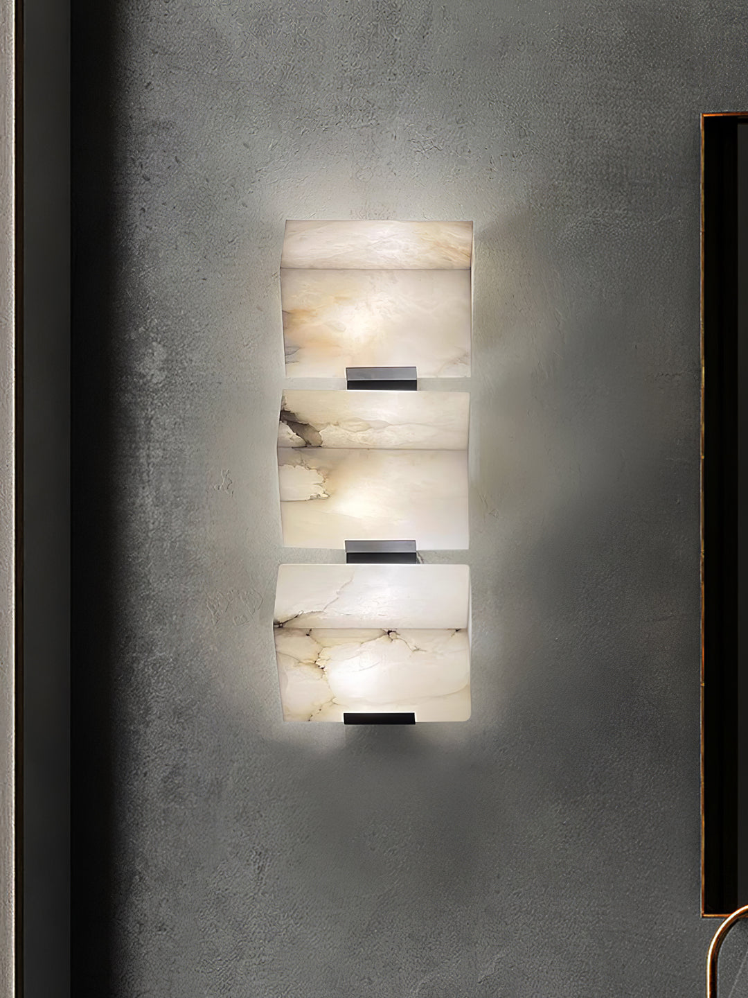 Alabaster Staircase Wall Lamp