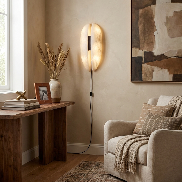 Alabaster Veil Plug-in Wall Sconce