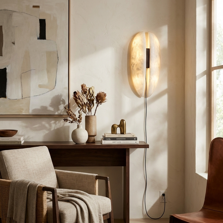 Alabaster Veil Plug-in Wall Sconce