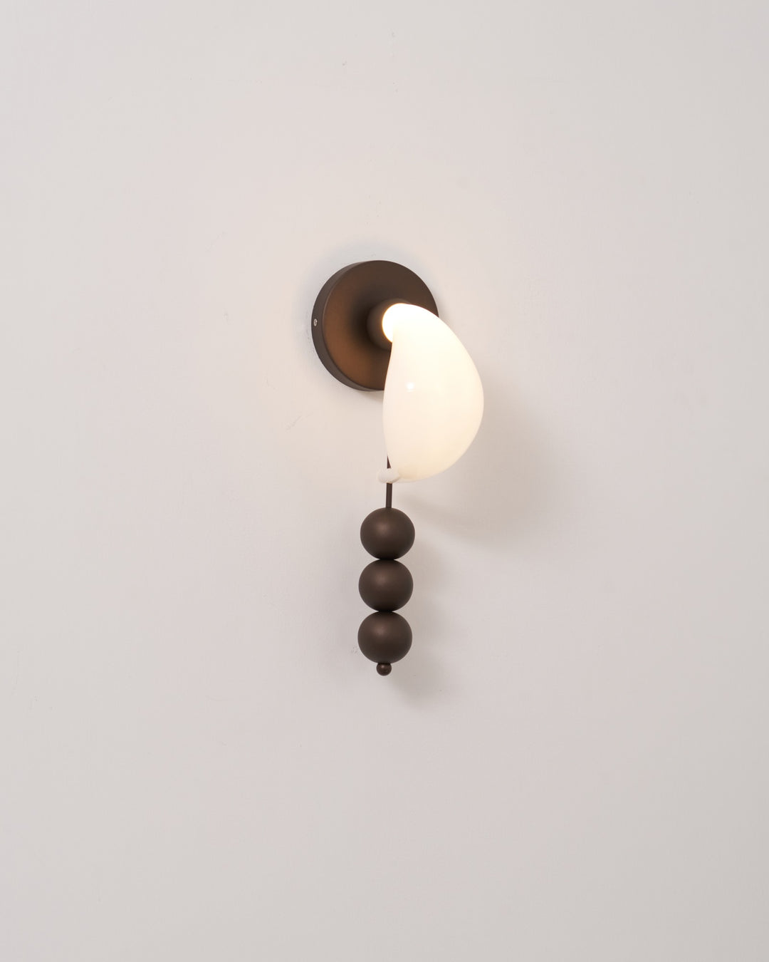 Alabris Wall Light - Vakkerlight