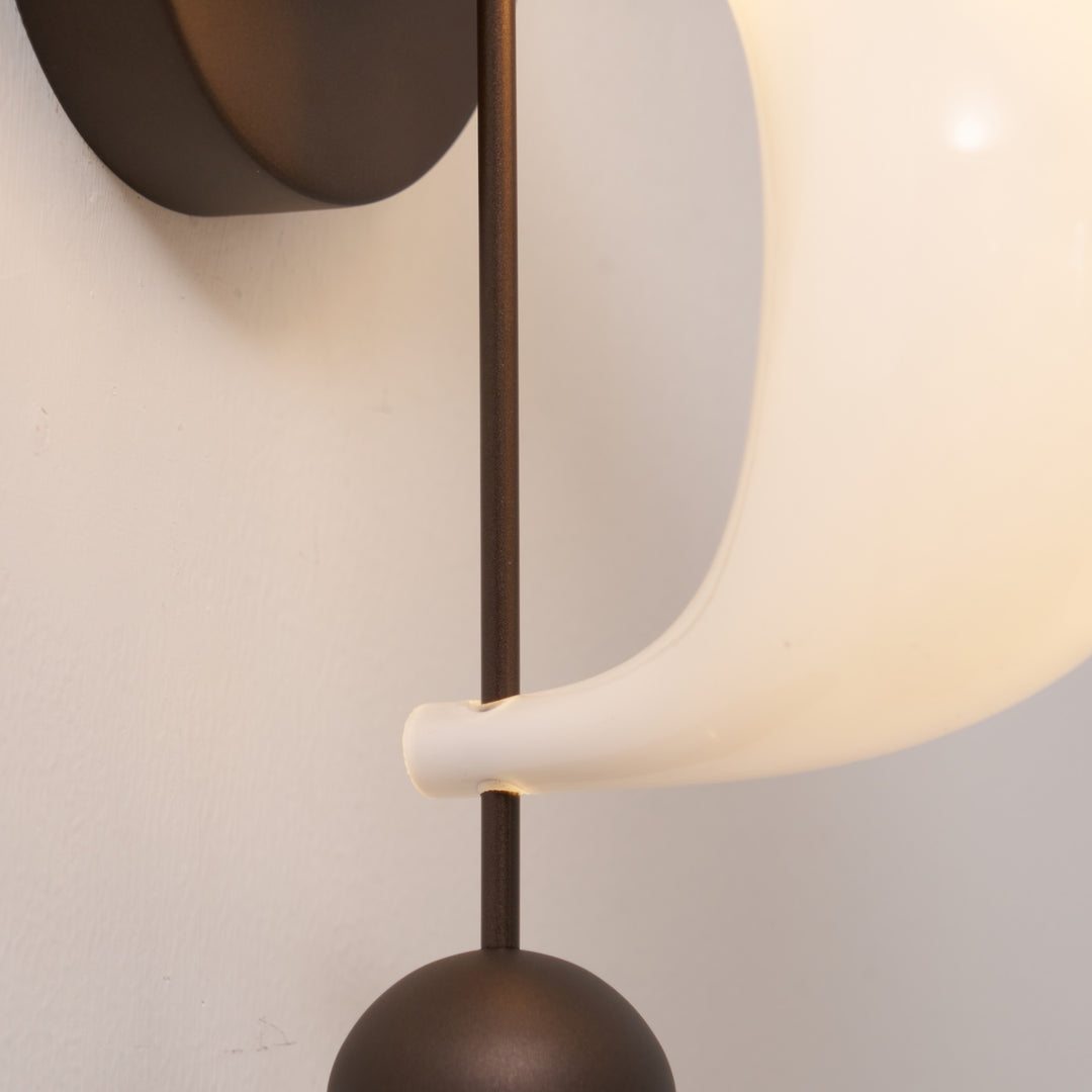 Alabris Wall Light - Vakkerlight