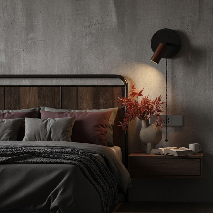 Alaric Wall Sconce - Vakkerlight