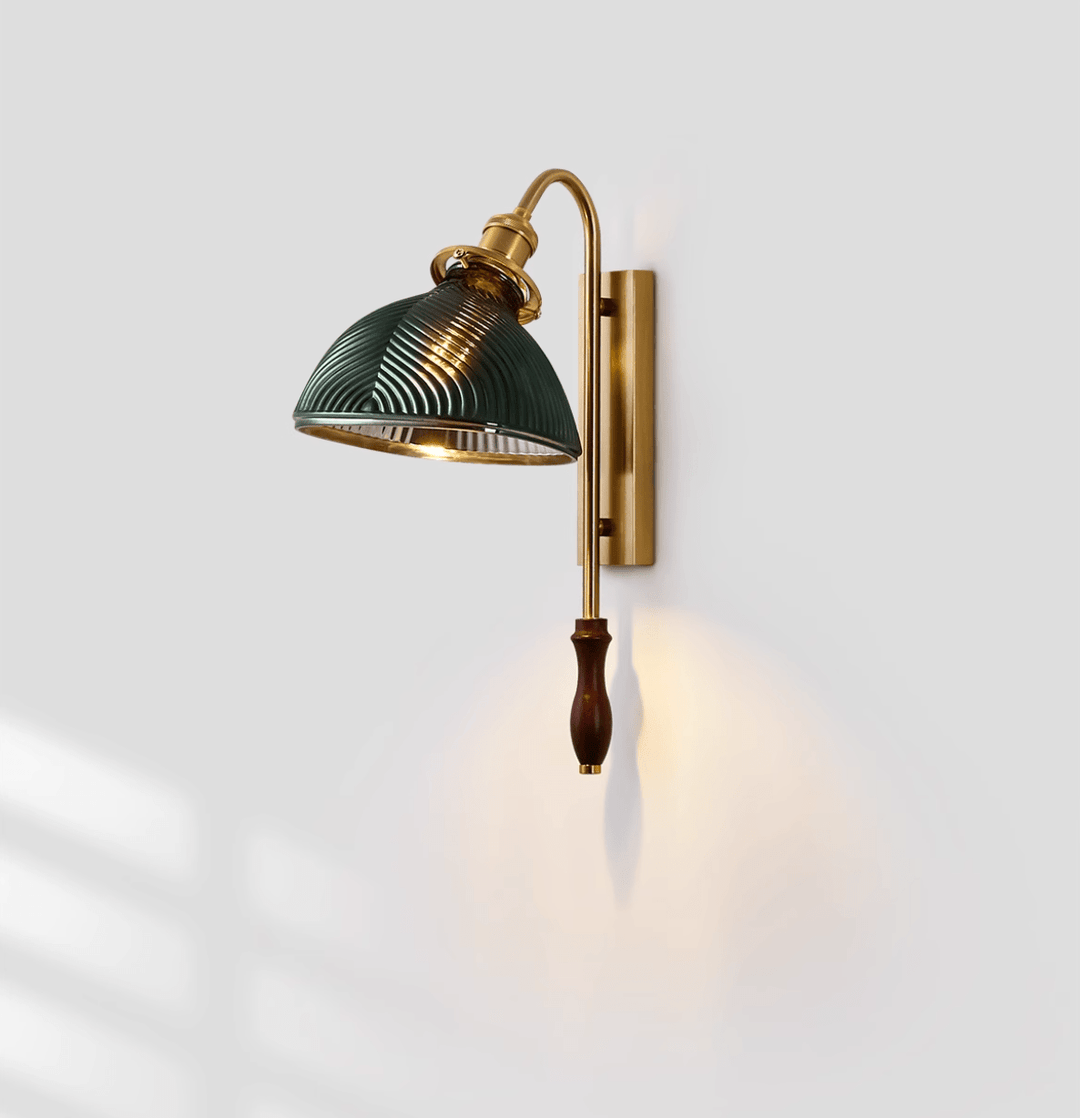 Alaric Wall Lamp - Vakkerlight