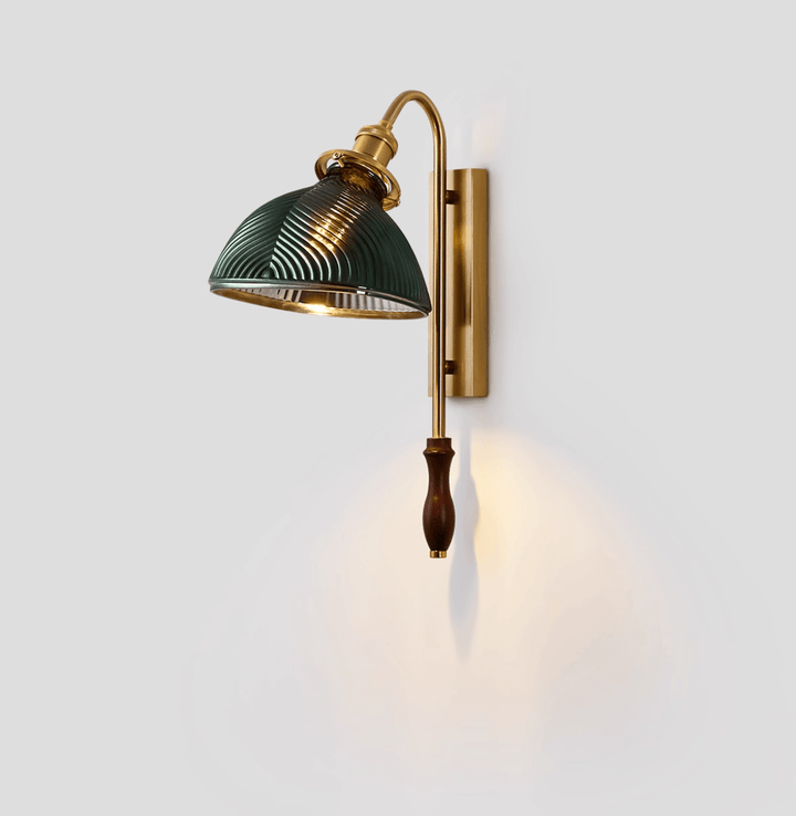 Alaric Wall Lamp - Vakkerlight