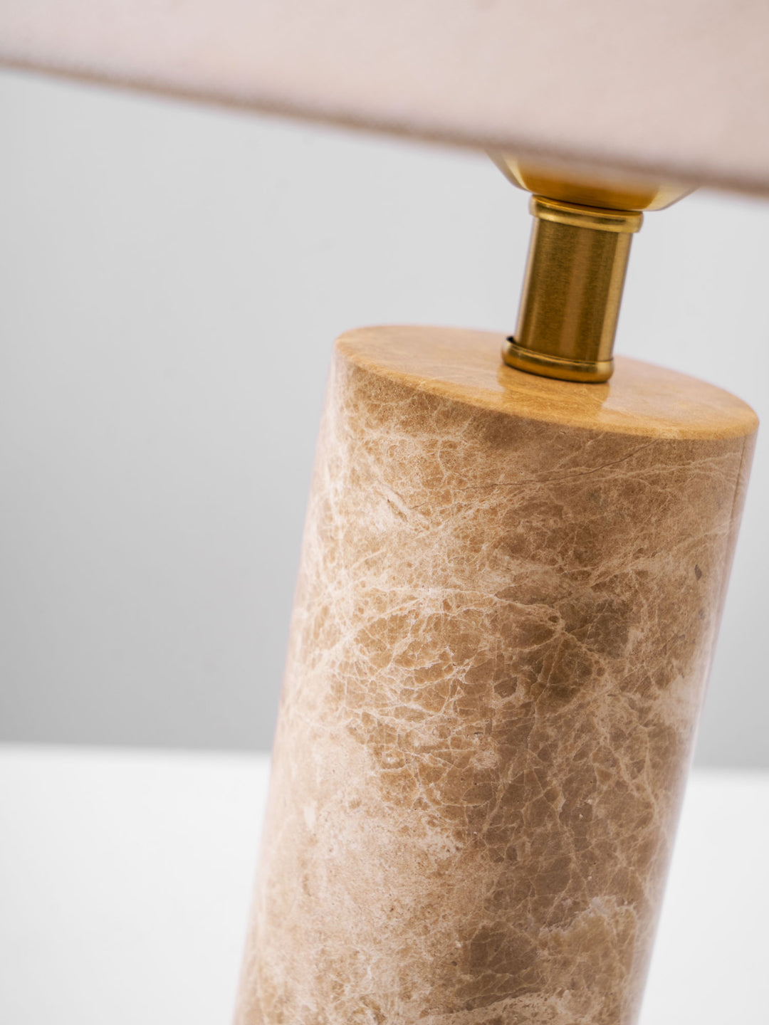 Alba Stone Table Lamp - Vakkerlight