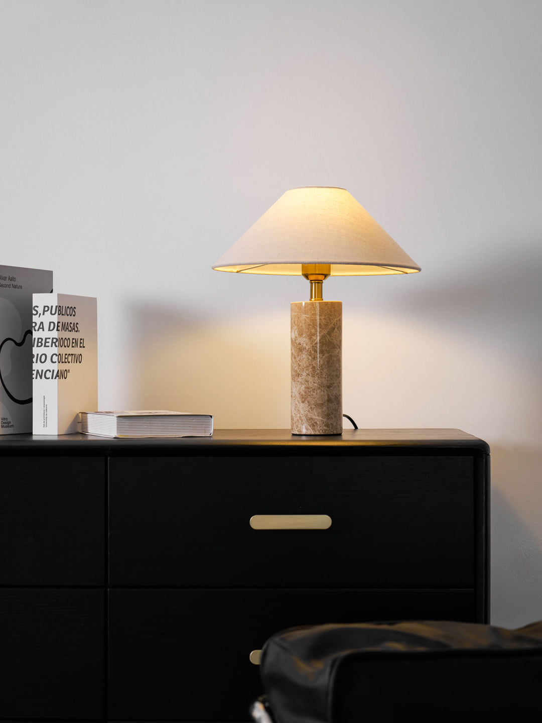 Alba Stone Table Lamp - Vakkerlight