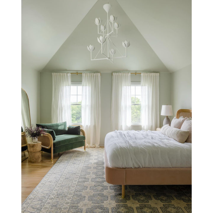 Alberto Lotus Bloom Chandelier - Vakkerlight