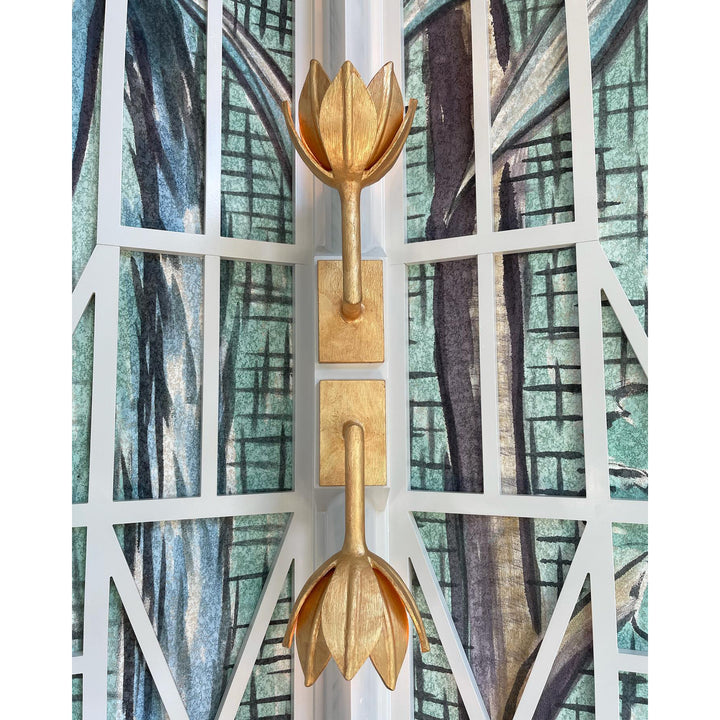 Alberto Lotus Bloom Wall Lamp