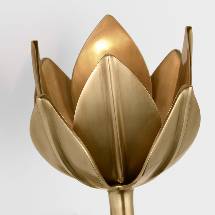 Alberto Lotus Bloom Wall Lamp