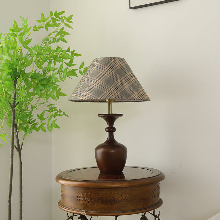 Alex Accent Table Lamp - Vakkerlight