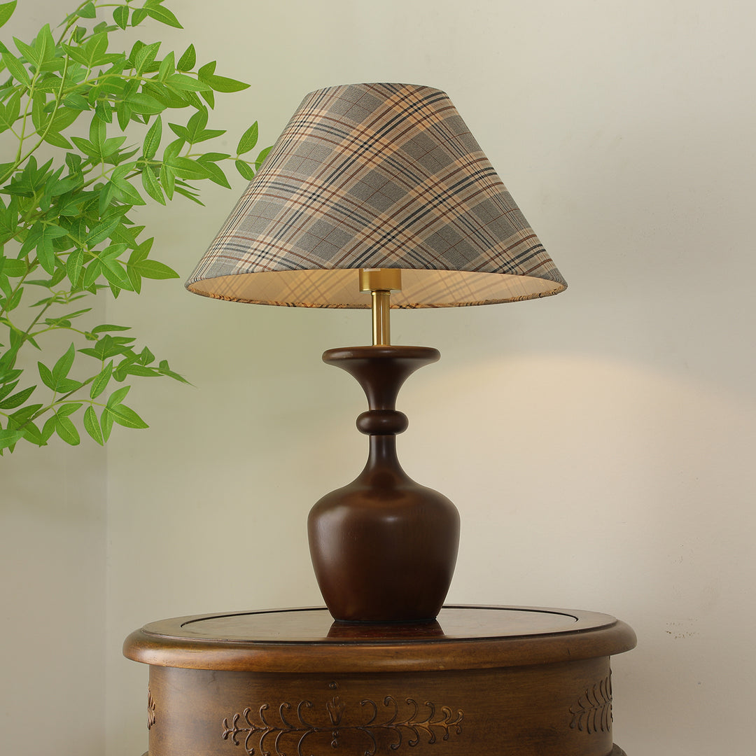 Alex Accent Table Lamp - Vakkerlight