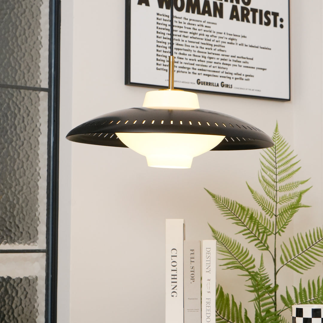 Alien frisbee hanglamp