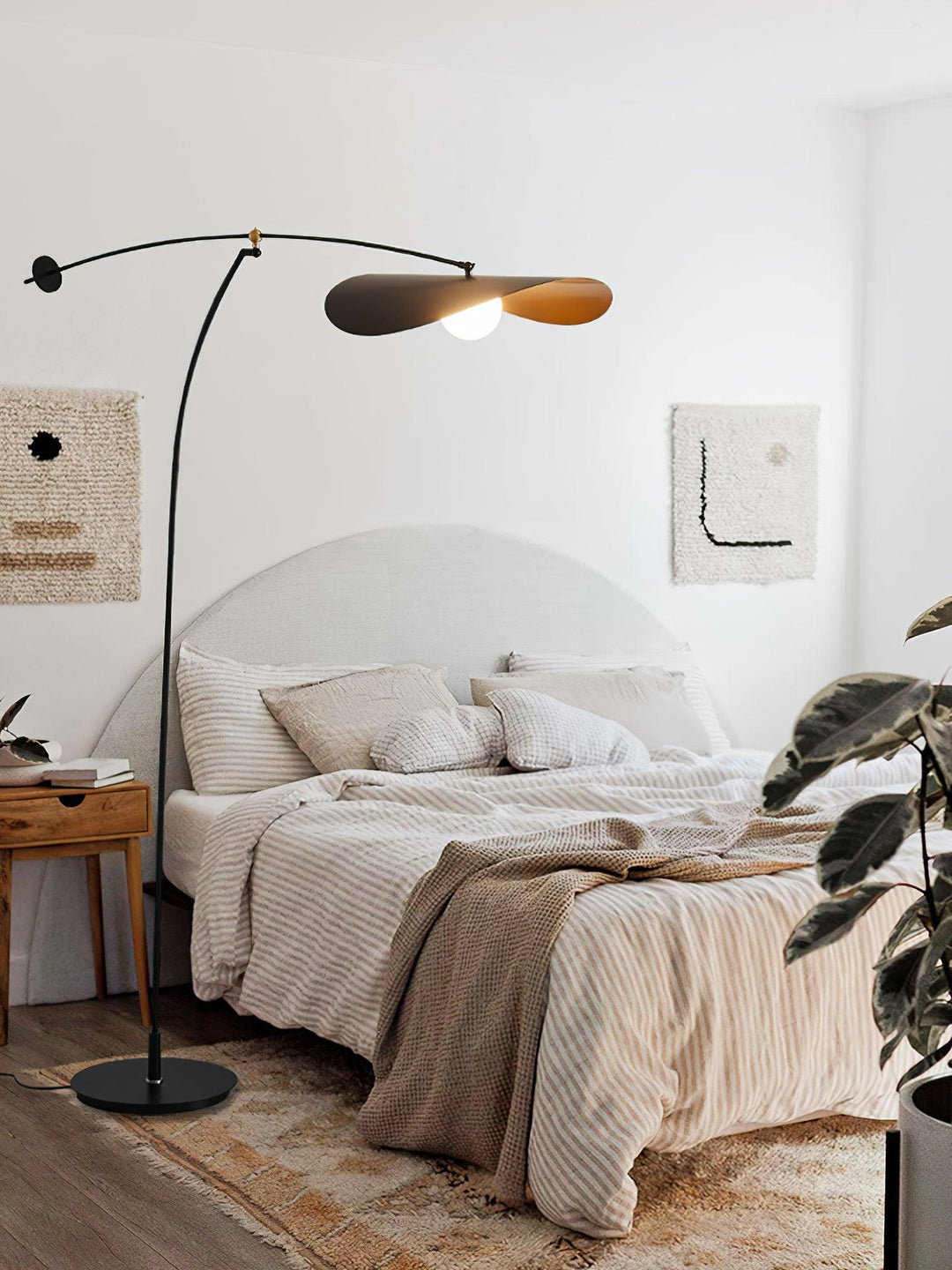 Alonso Floor Lamp - Vakkerlight