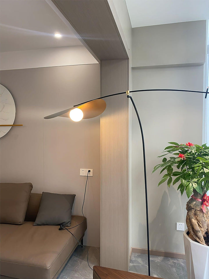 Alonso Floor Lamp - Vakkerlight