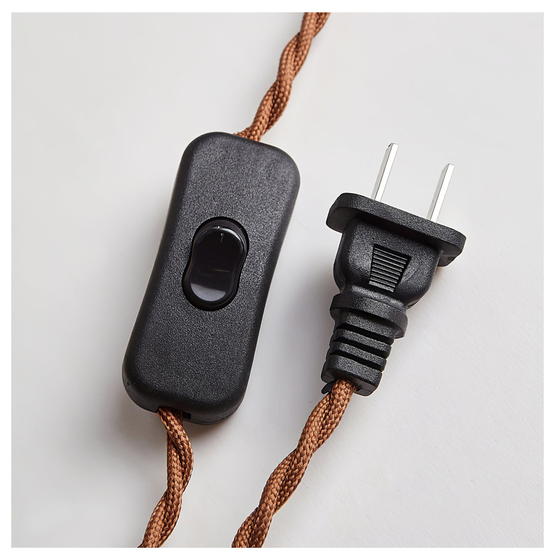 Alto Table Lamp - Vakkerlight