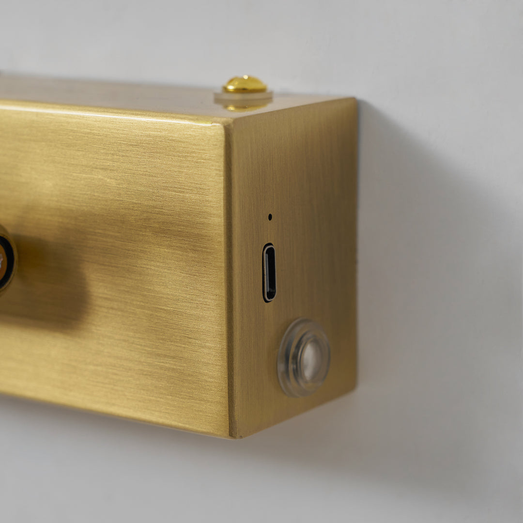 Linear Vanity Wall Light - Vakkerlight