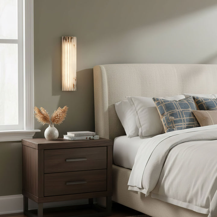Alvia Alabaster Wall Light - Vakkerlight