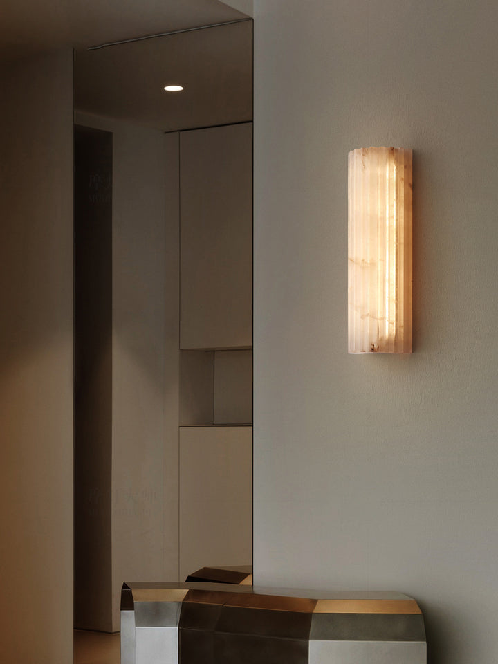Alvia Alabaster Wall Light - Vakkerlight