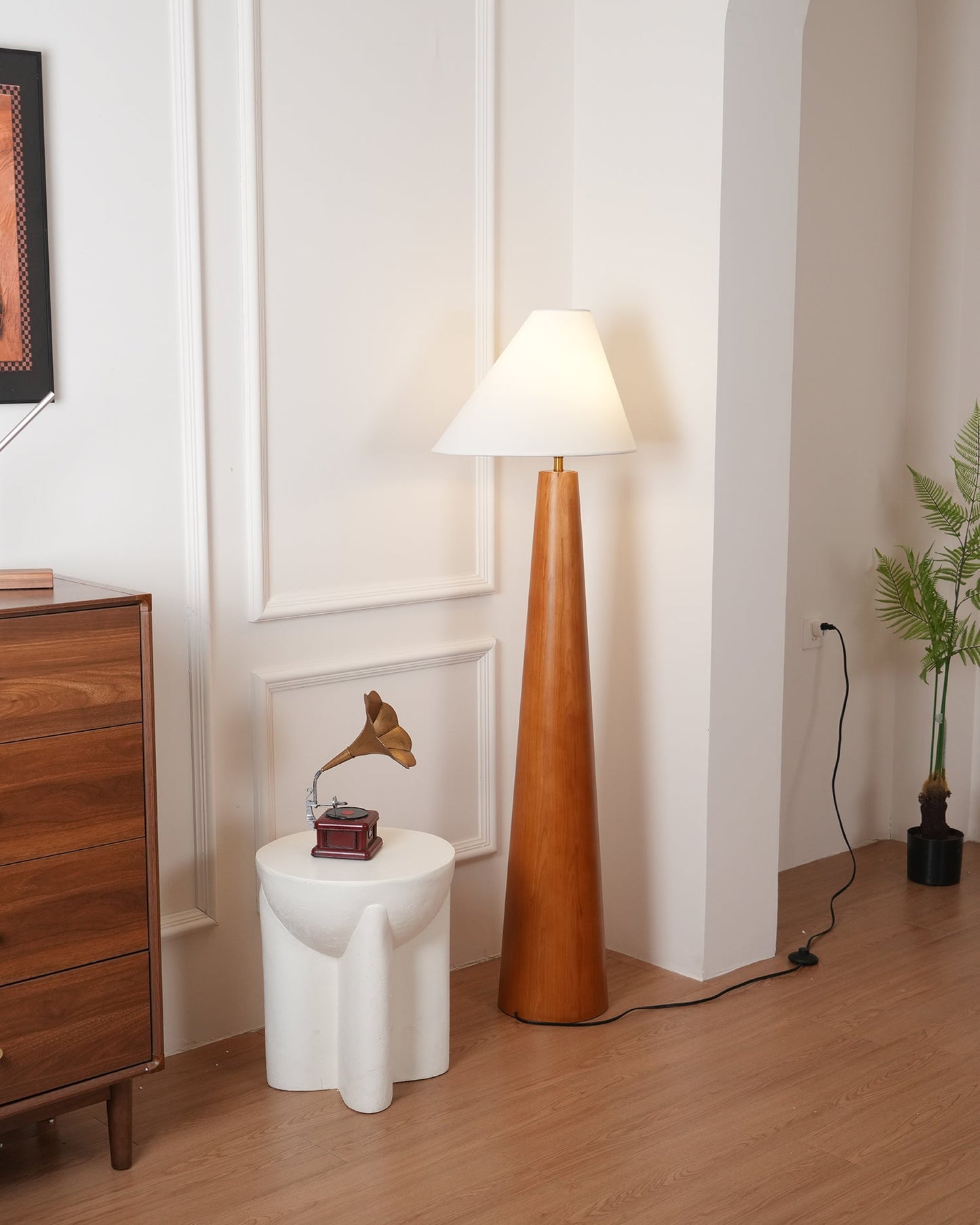 Alvin Floor Lamp - Vakkerlight