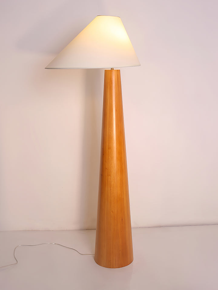 Alvin Floor Lamp - Vakkerlight