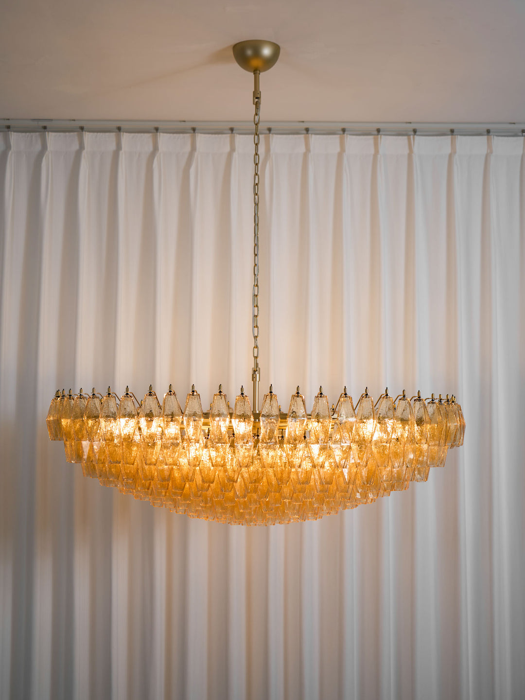 Amber Sorrento Chandelier - Vakkerlight