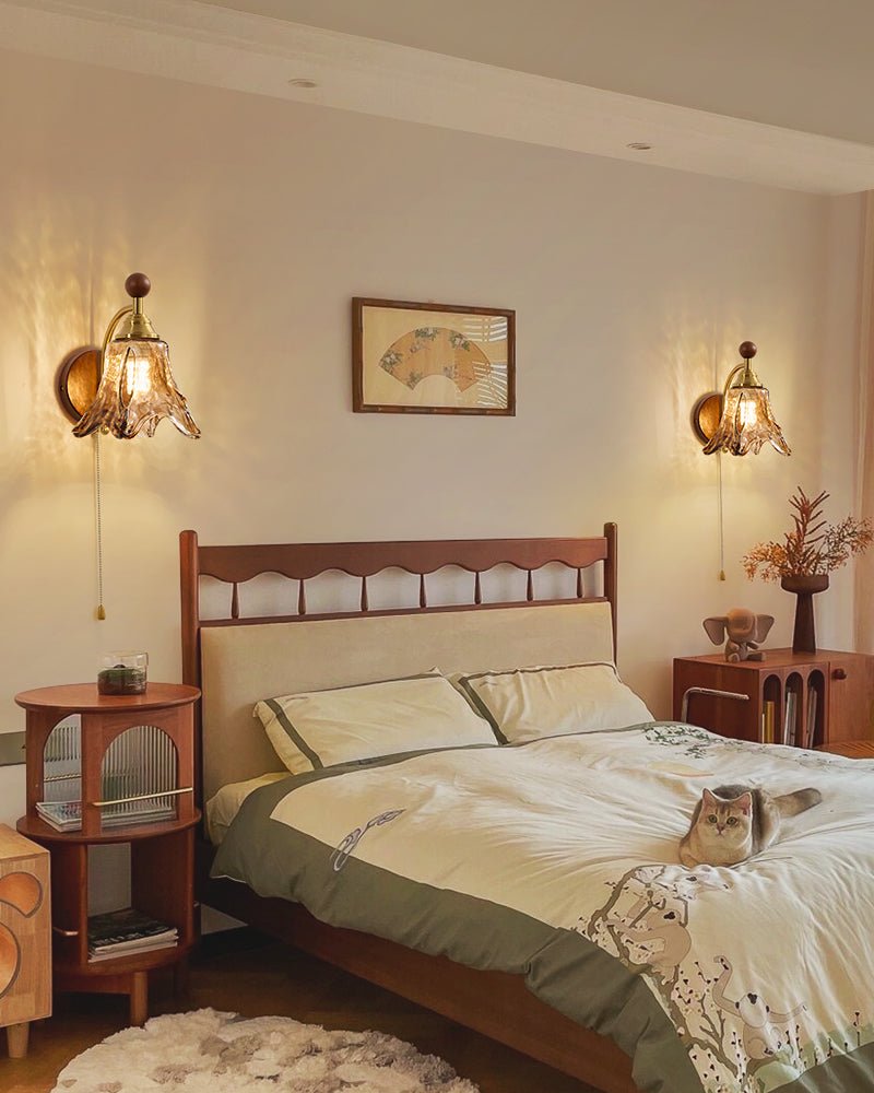 Amberveil Bloom Wall Lamp - Vakkerlight