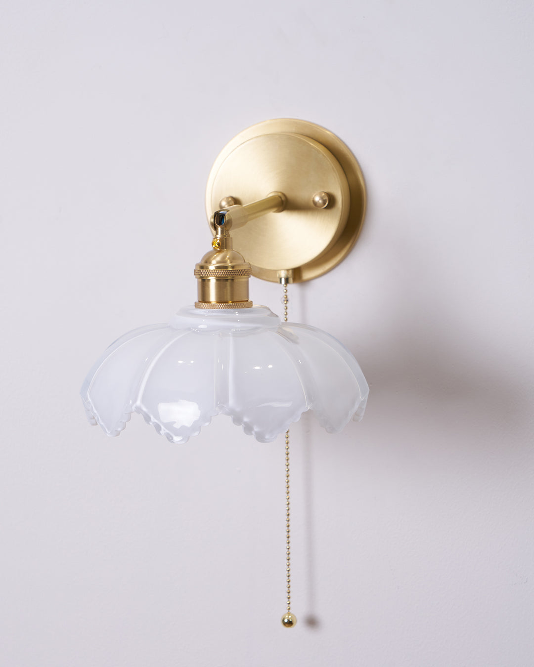 Lotus Rotatable Wall Lamp - Vakkerlight