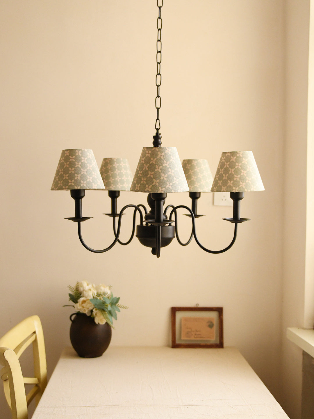 Aoni Floral Arm Chandelier