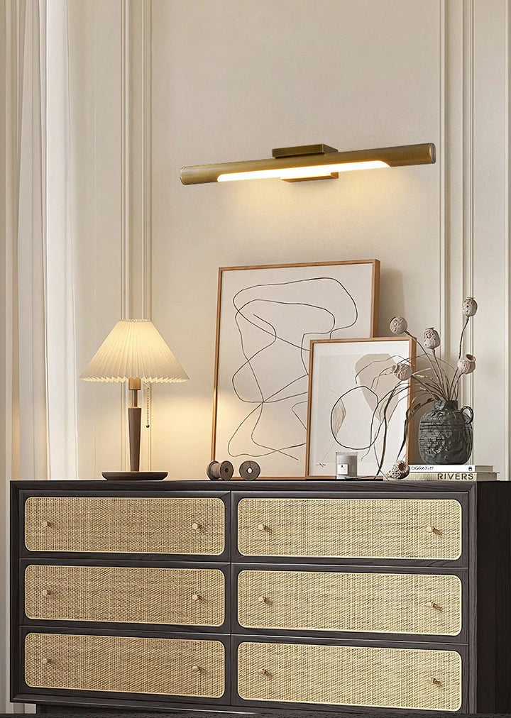 Liora Brass Wall Light - Vakkerlight