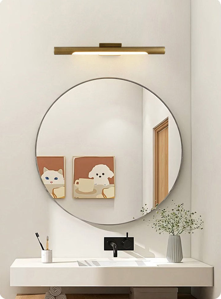 Liora Brass Wall Light - Vakkerlight