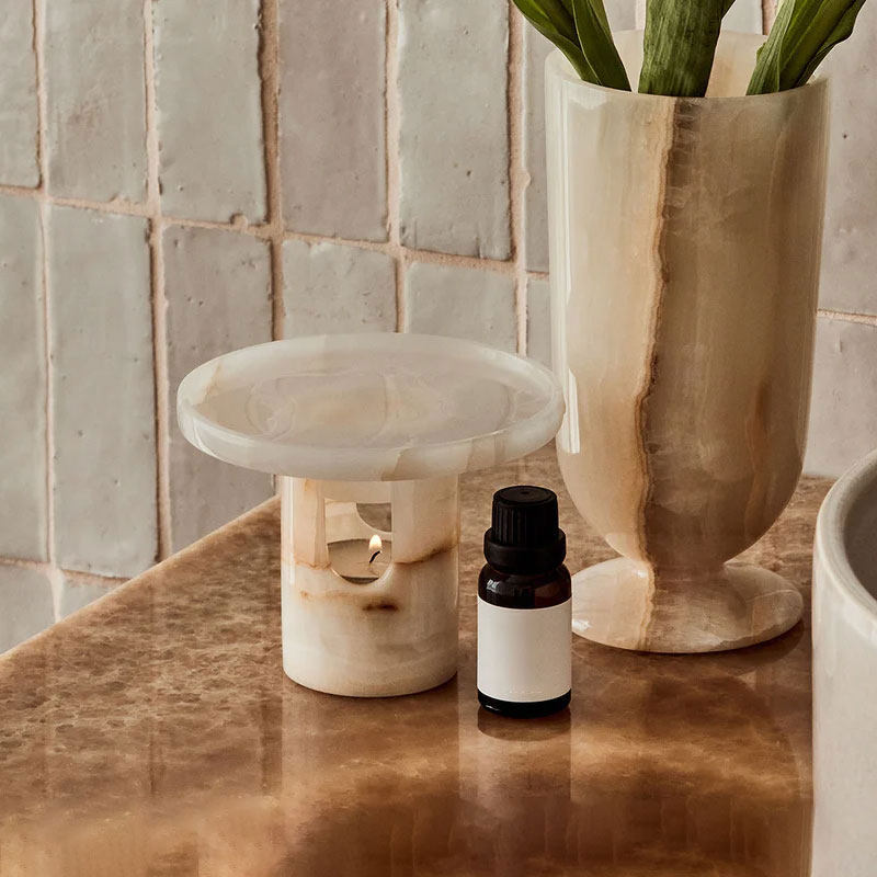 Arc Pillar Marble Candle Holder - Vakkerlight