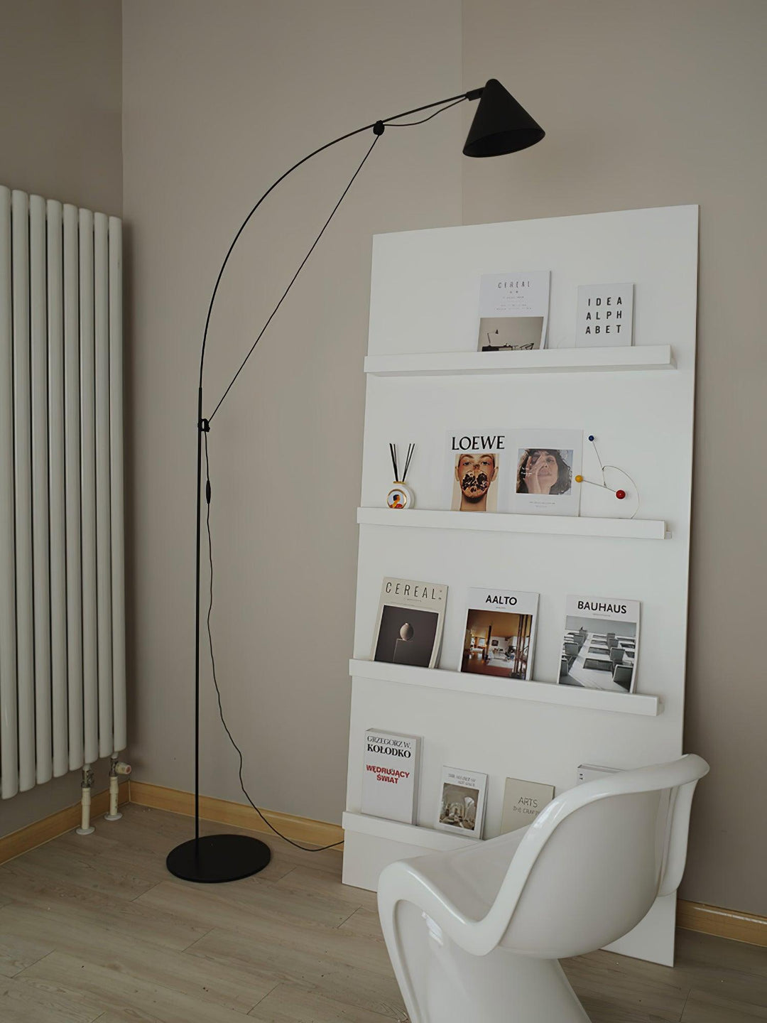 Arc Ayno Floor Lamp - Vakkerlight