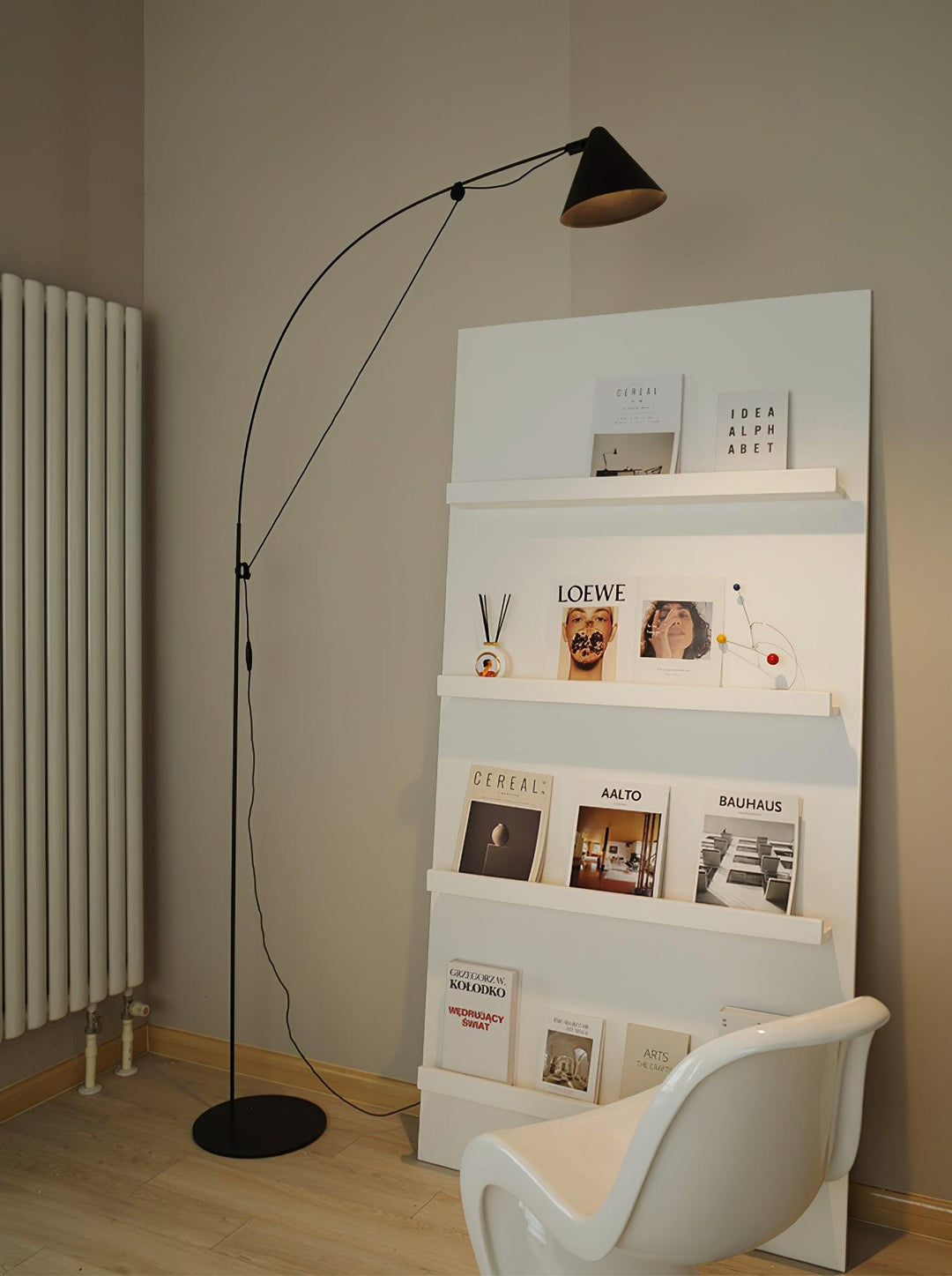 Arc Ayno Floor Lamp - Vakkerlight