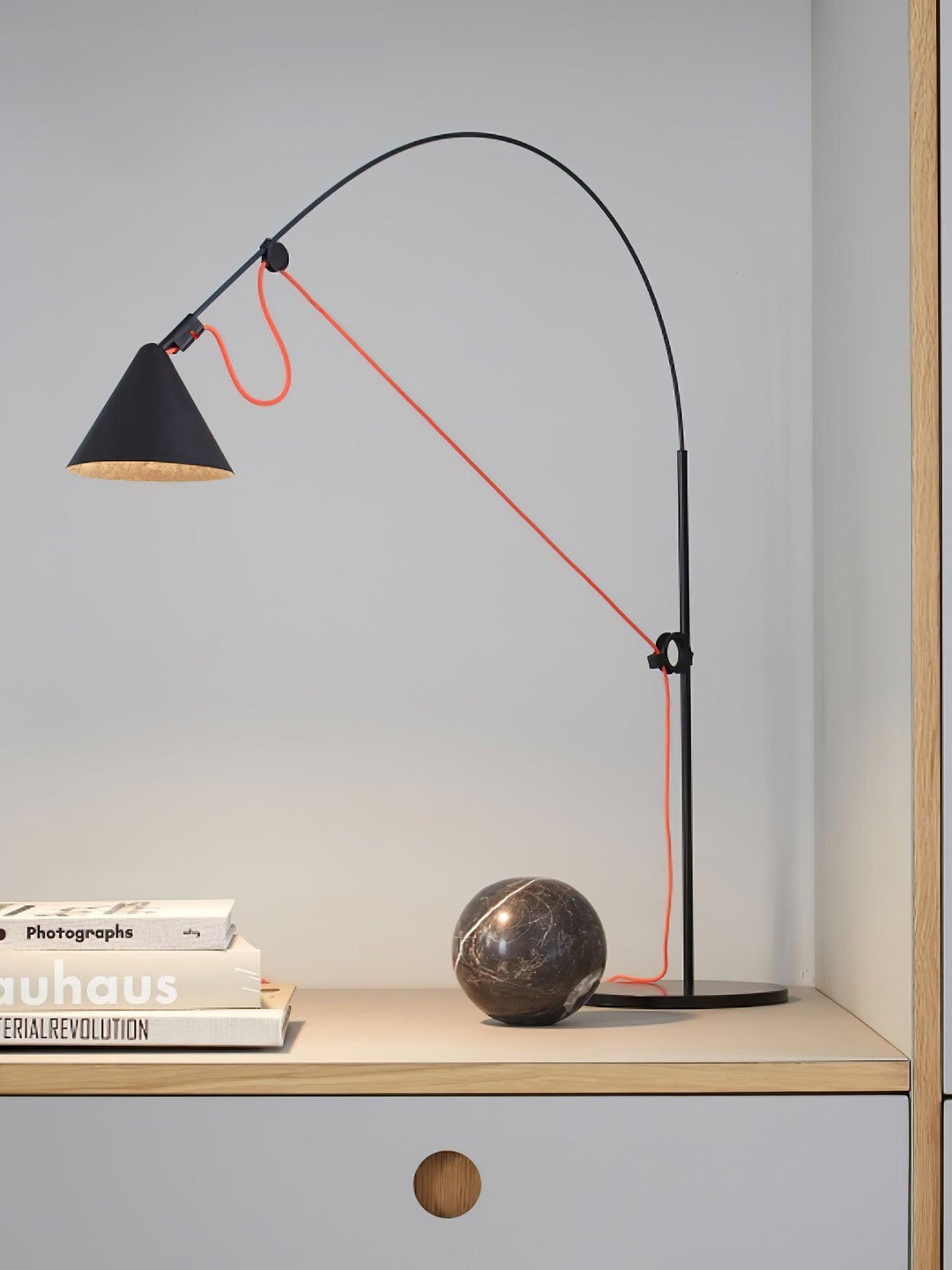 Arc Ayno Table Lamp - Vakkerlight