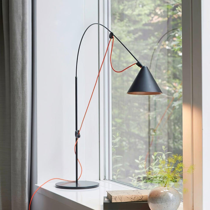 Arc Ayno Table Lamp - Vakkerlight