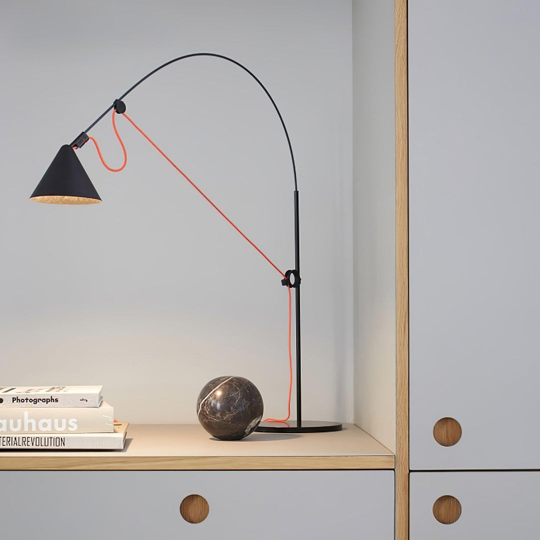 Arc Ayno Table Lamp - Vakkerlight