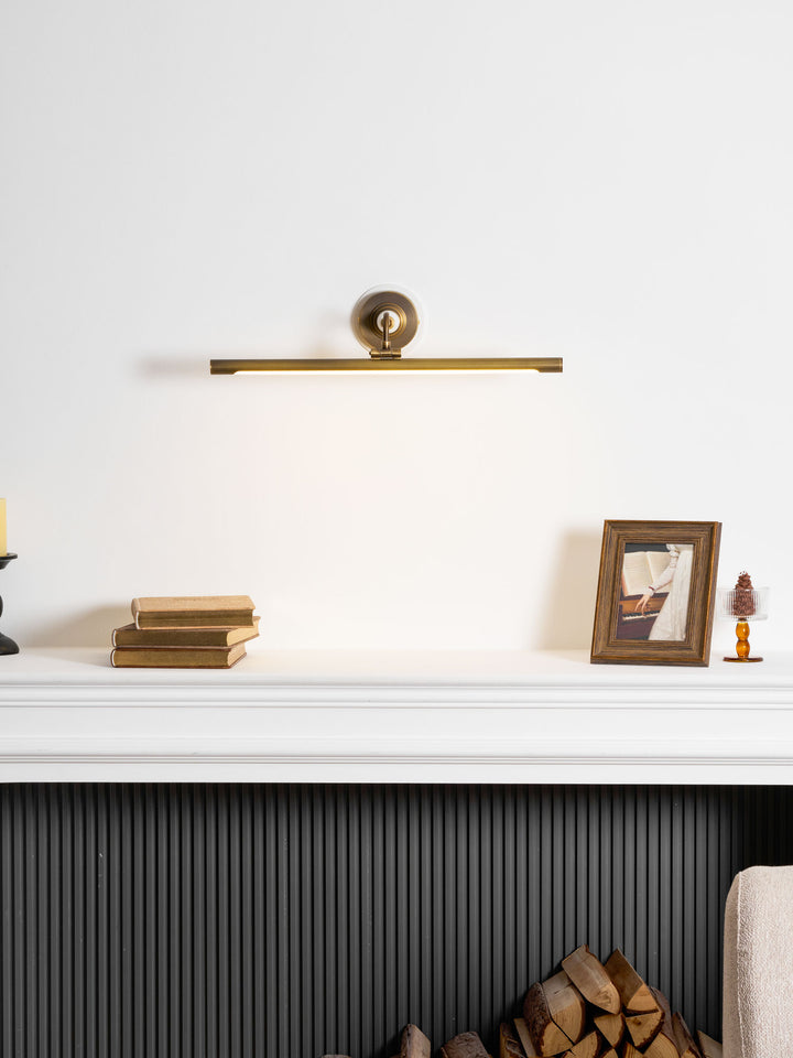 Archer Art Linear Wall Light - Vakkerlight