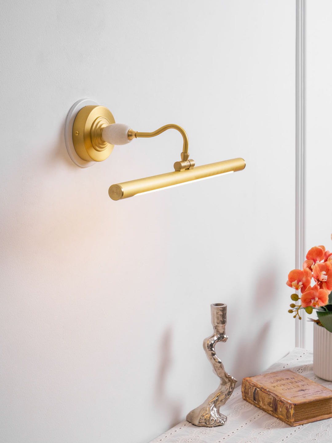 Archer Art Linear Wall Light - Vakkerlight